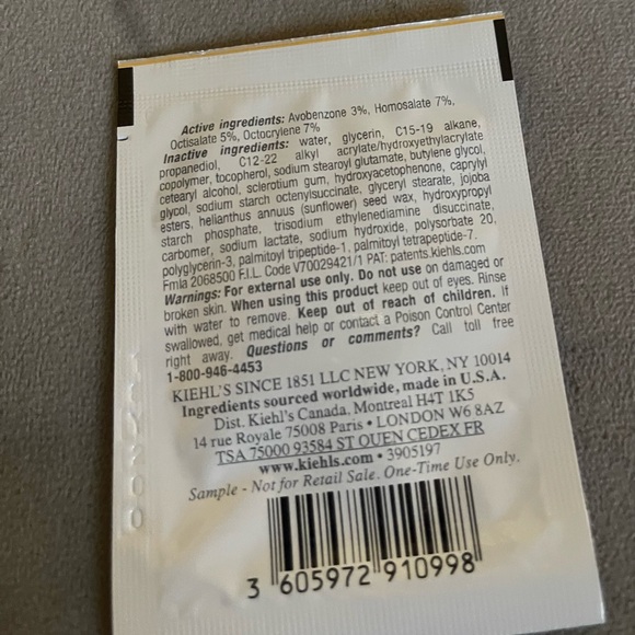 Makeup Samples - Picture 5 of 16